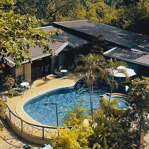 Ilawoods Resort And Sanctuary Batangas